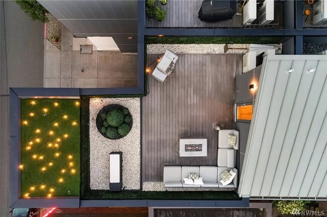 Photo - Stunning 2 Bed 3 Bath Home in Queen Anne