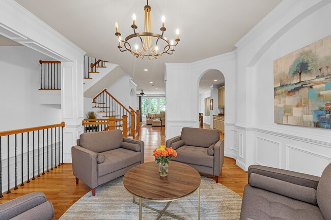 Photo - 2614 Long Pointe
