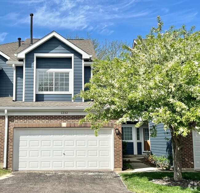 Building Photo - 1232 S Parkside Dr Rental