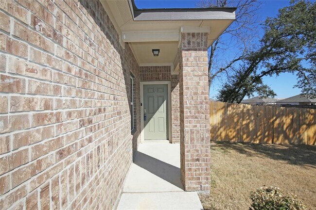 Photo - 325 Old Glory Trail