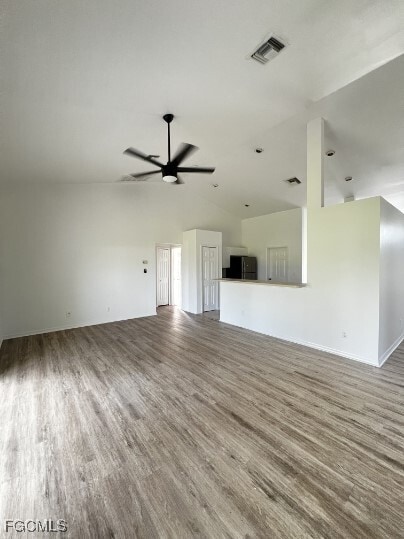 Photo - 1013 Tropicana Parkway W