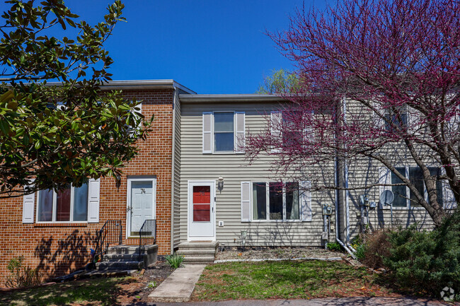Building Photo - 76 Persian Lilac Dr Rental
