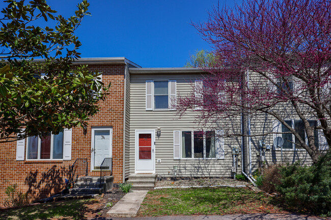 Photo - 76 Persian Lilac Dr Townhome