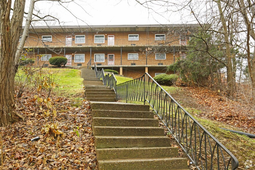 Velma Court Apartments For Rent in Pittsburgh, PA