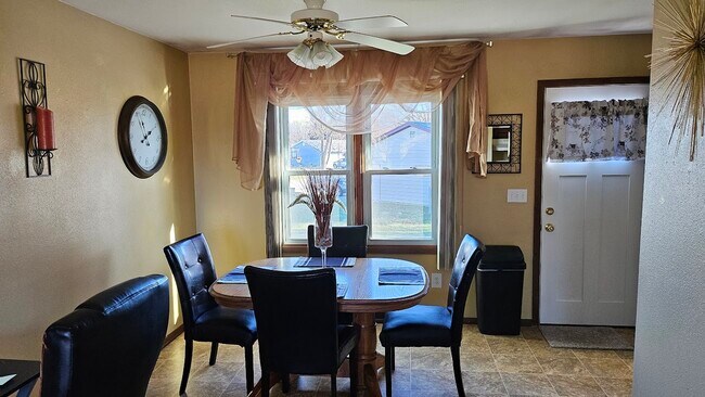 Photo - 1908 Refset Dr