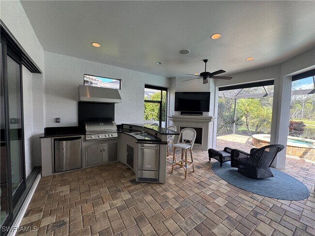 Photo - 9470 Galliano Ter