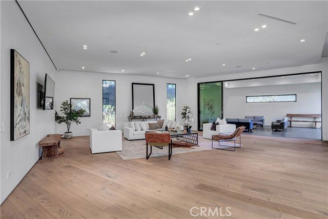 Building Photo - 19333 Rosita St