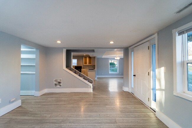 Photo - 308 N Harrison St