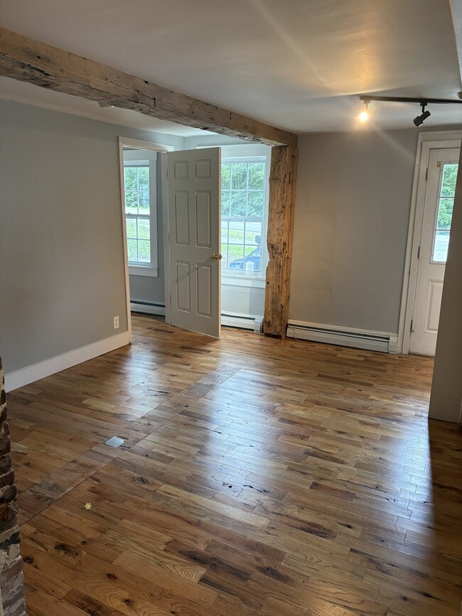 Photo - 115 Main St Unit B
