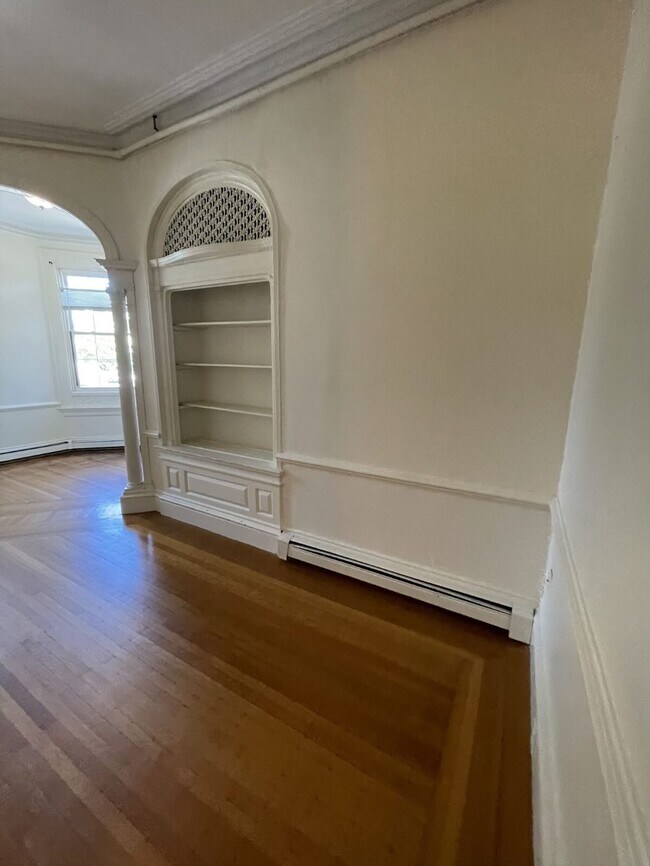 Photo - 112 Keene St