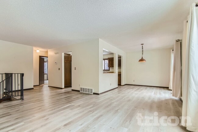 Photo - 3401 75th Ave N