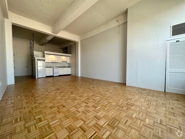 Building Photo - 51 Brookline Ave Unit 61-308 Rental