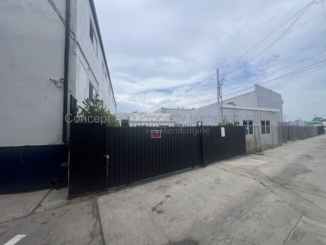 5512 N Long Beach Blvd Unit A