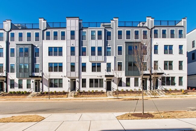 Building Photo - Cozy & Contemporary 3BR Condo in Raven Ridge, Raleigh!
