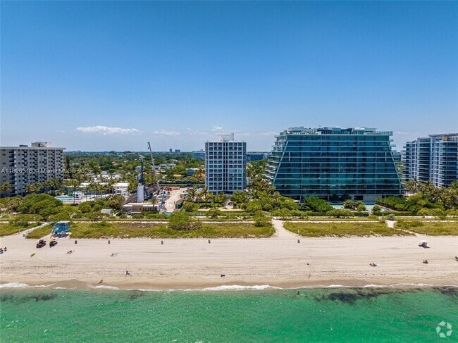 Building Photo - 9341 Collins Ave Unit 1204 Rental