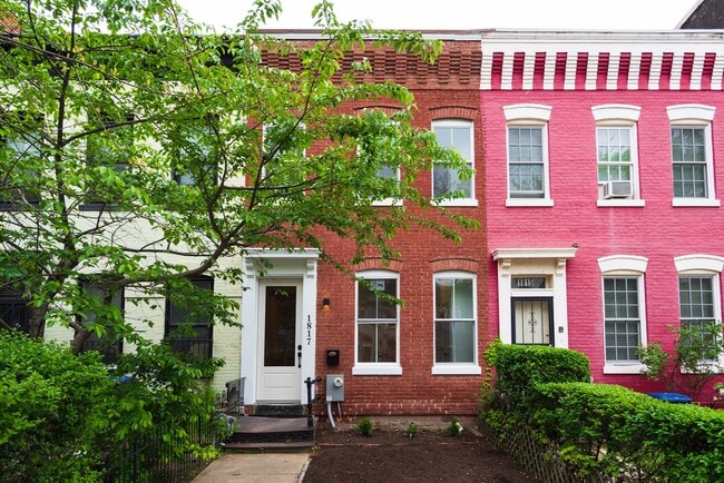 Building Photo - 1817 8th St NW