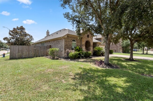 Photo - 13402 Indigo Sands Dr