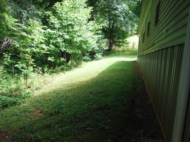 Photo - 127 John Lewis Dr