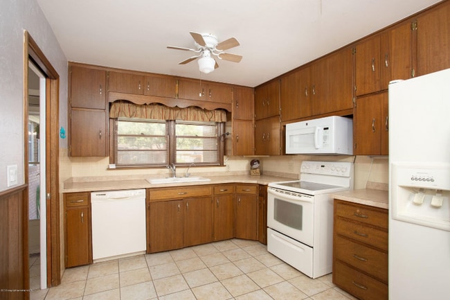 Photo - 2905 Dover Rd