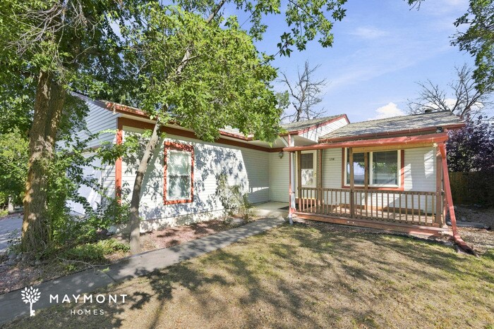 Photo - Charming Aurora Home with Deck
