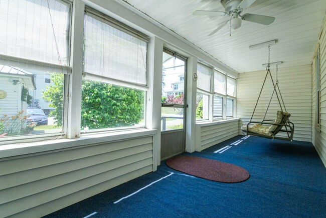 Photo - 19 Oxford St Unit 2