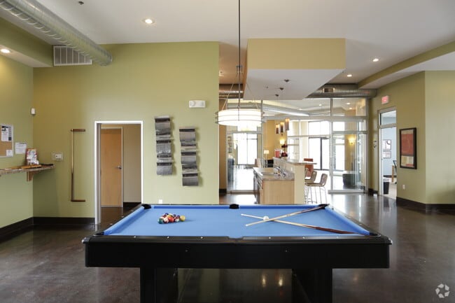 Clubhouse - The Lofts at College Hill