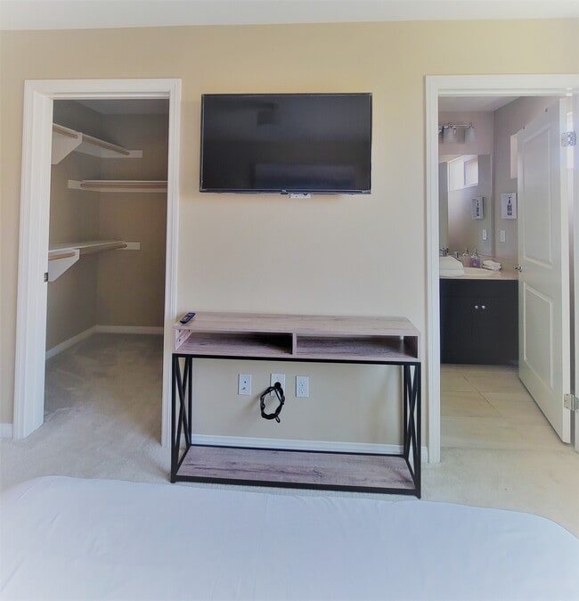 Photo - 335 N Edenfield Ave