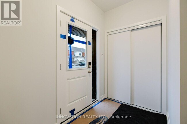 Photo - 484 Patrick St