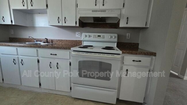 Photo - 2936-2938 8 Iron Dr