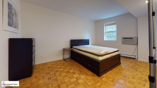 Photo - 174 Carroll St Unit 2D