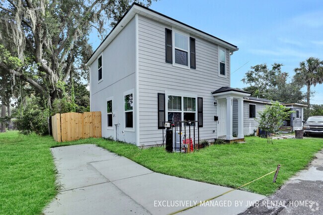 Building Photo - 631 Blodgetts Ln Rental