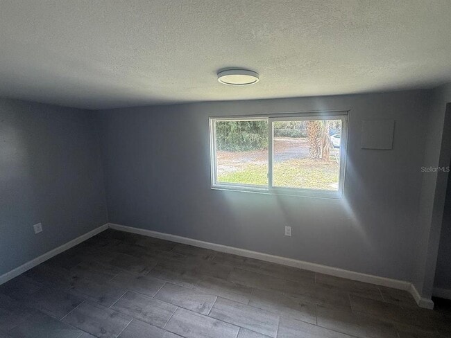 Photo - 16425 Sunflower Trail