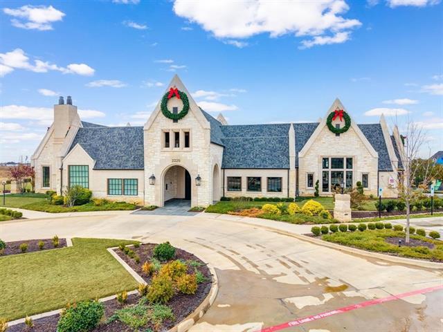 2856 Chester Dr