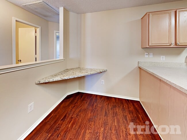 Photo - 7309 Ashbourne Way