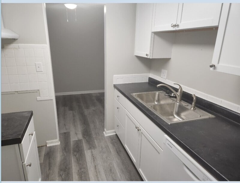 Photo - 628 Wooddale Terrace Unidad Apt 1007