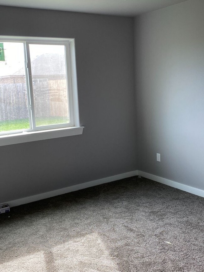 Photo - 3 Bedroom Home, Park Orchard Service Area