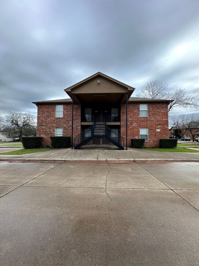 Photo - 1108 Williams Ave Apartment Unit C