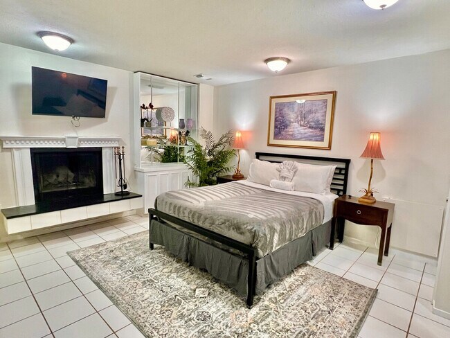 2390 Hunters Square Ct Unidad SI ID1473426P