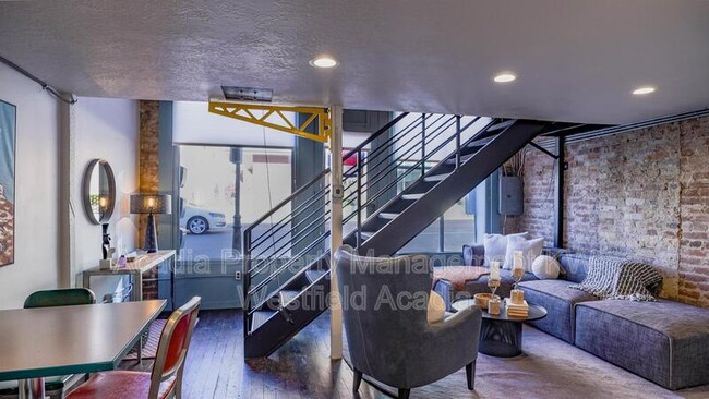 Photo - 40 N Freedom Blvd Condominio