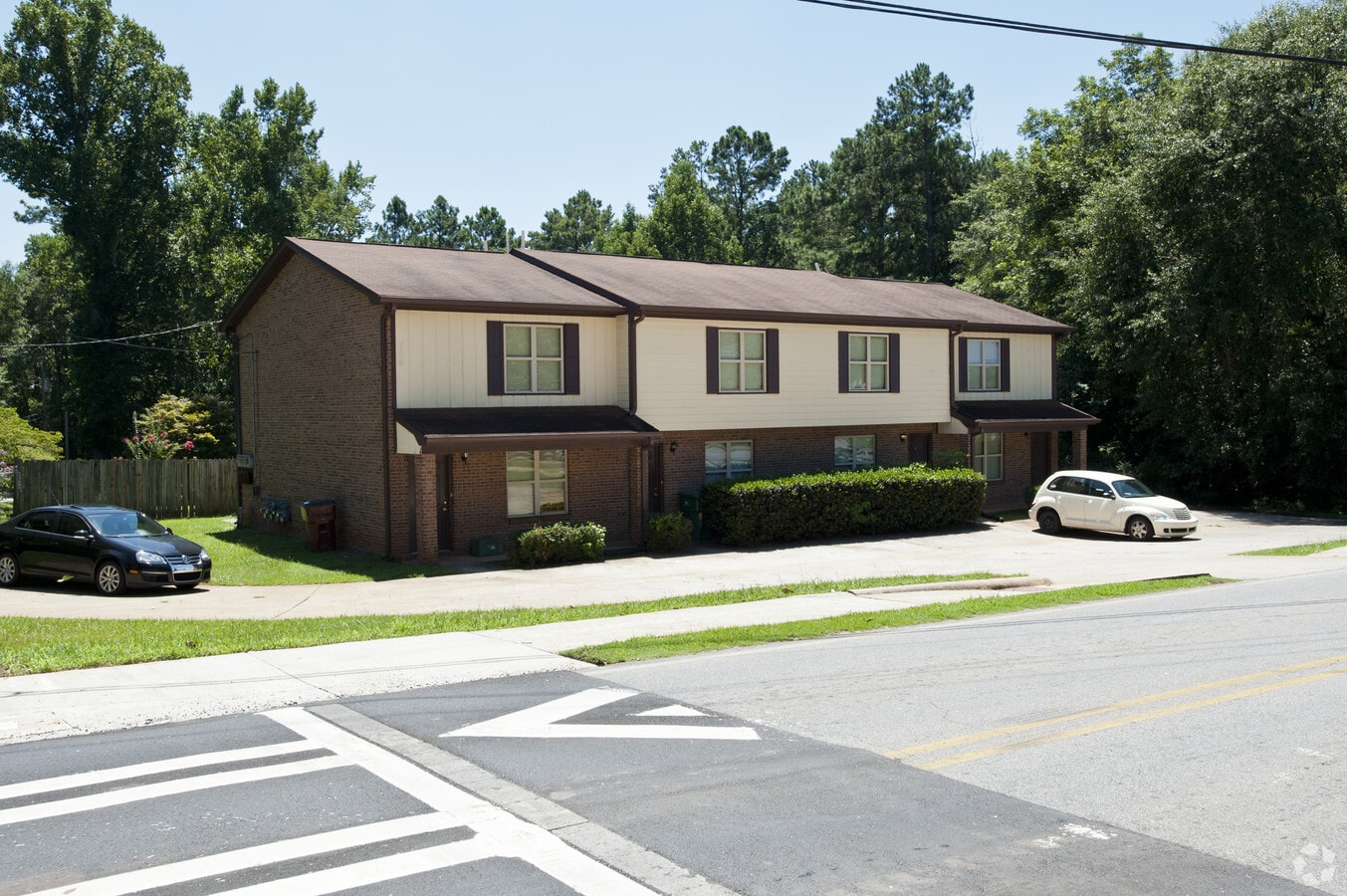 Photo - 504 Carlton Rd