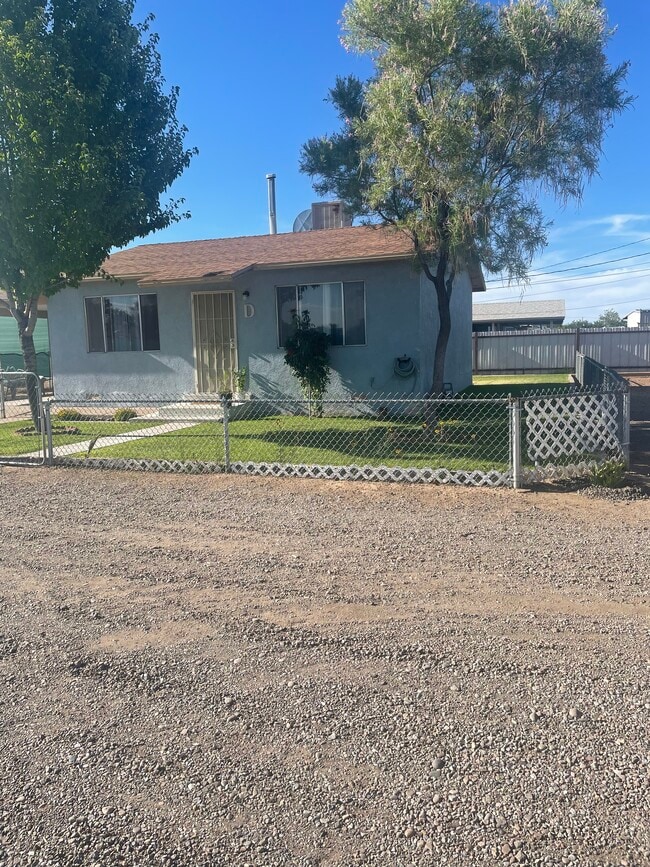 Building Photo - 1325 Tapia Blvd SW