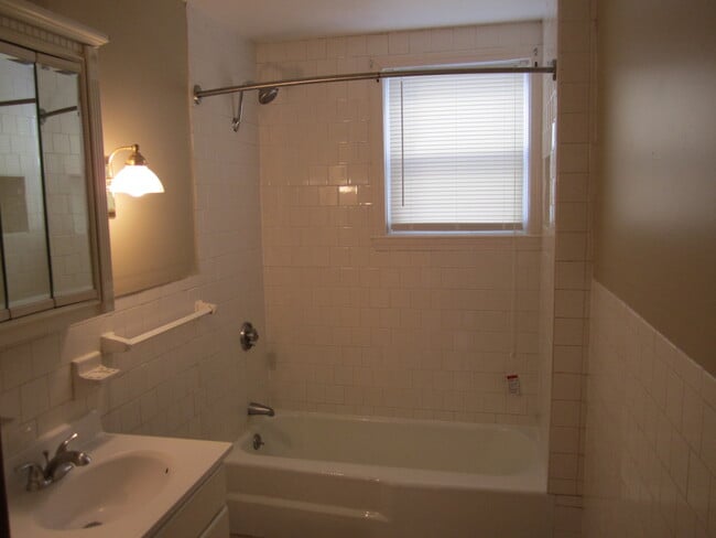 Photo - 216 Ingleside Ave Unit #1