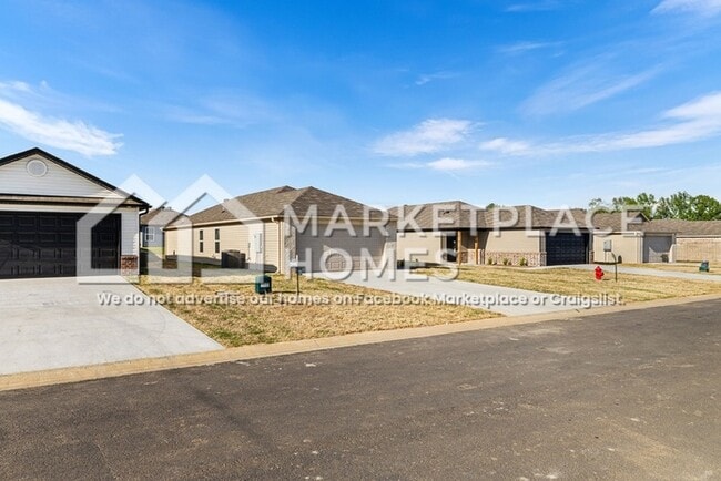 Photo - 22 Cedarwood Dr