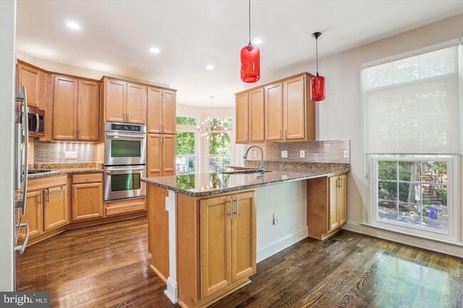 Photo - 1596 N Colonial Terrace