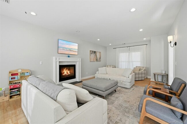 Photo - 60 Water Terrace