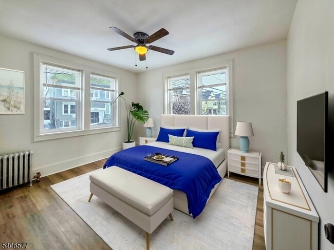 Photo - 367 Sanford Ave Unidad 1R