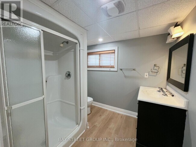 Photo - 106 St.David's Rd