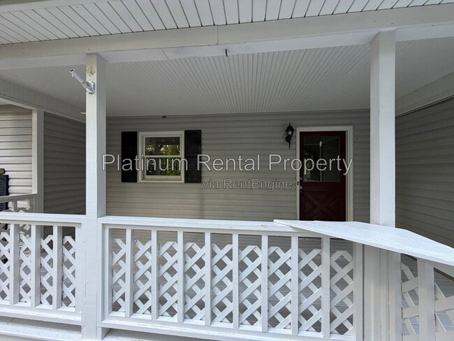 219 Mohawk Trail