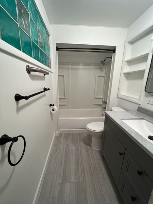 Photo - 536 Detroit St