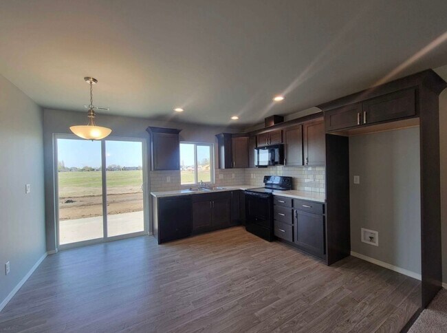 Photo - Nearly New 3 bed 2 bath 2 car garage